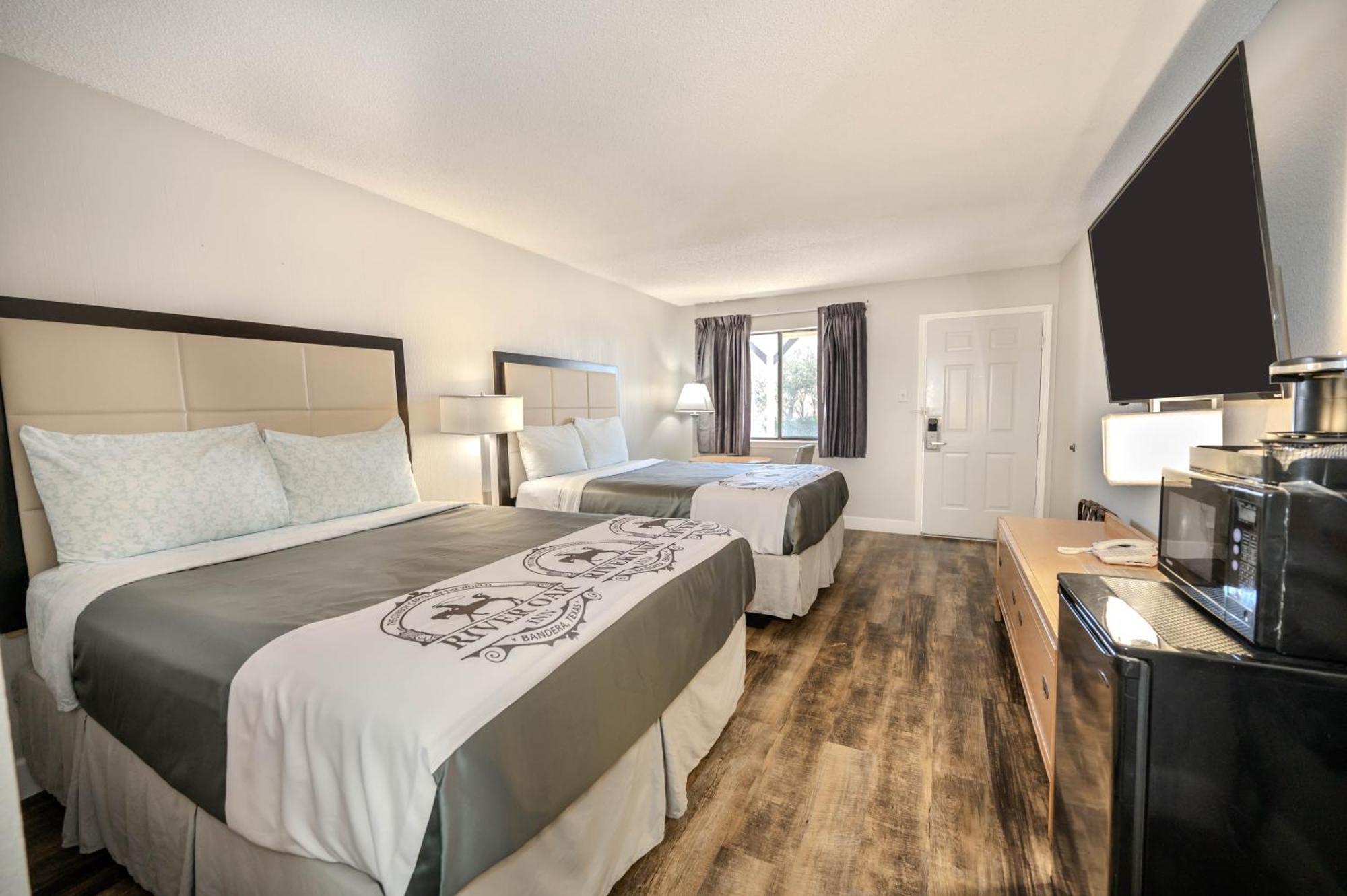 بانديرا River Oak Inn المظهر الخارجي الصورة